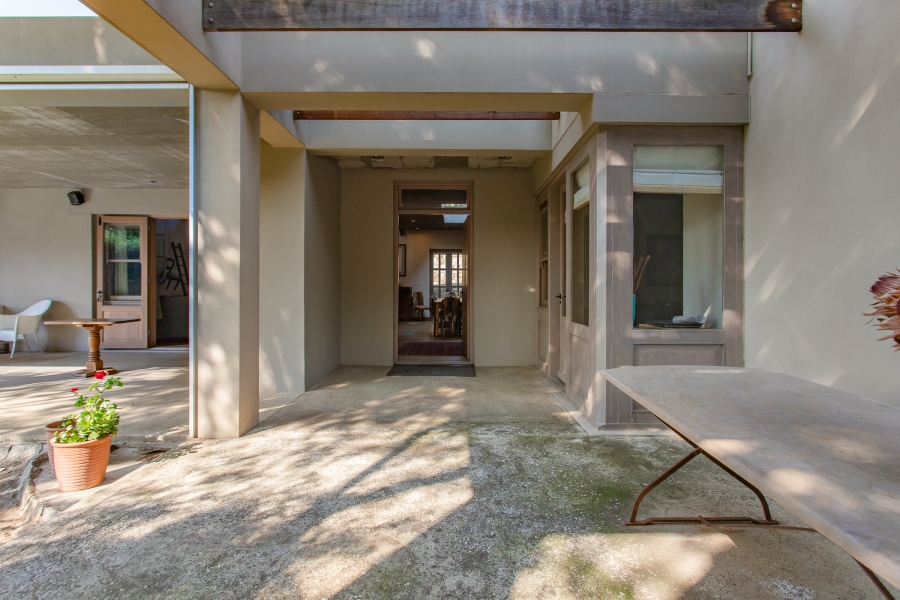 4 Bedroom Property for Sale in Lemoenkloof Western Cape